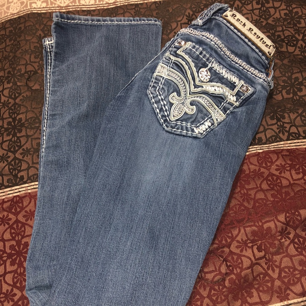 SOLD LOCALLY 🚫Rock Revivals!💖